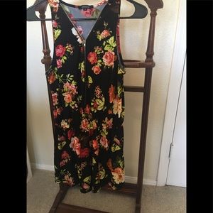 Ambiance romper M black & floral zippered front